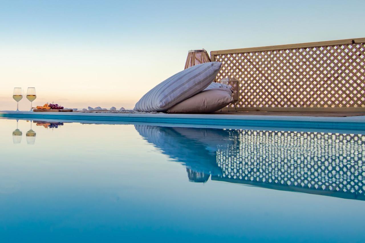 Georgianna'S Suite With Private Pool , 'Greysuite' Kómboi エクステリア 写真